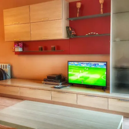 Turomar Apartment *