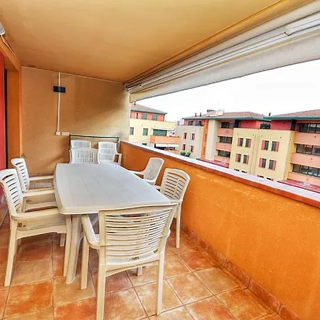 Apartment Turomar *